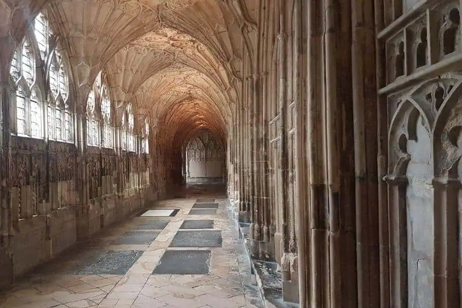 Day trips from London to Gloucester Cathedral UK Faraway Notes