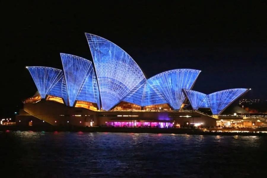 Festivals around the world - Vivid Sydney Faraway Notes
