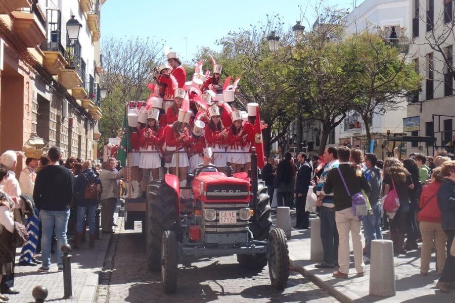 Festivals of world - Cadiz Carnival Spain Faraway Notes