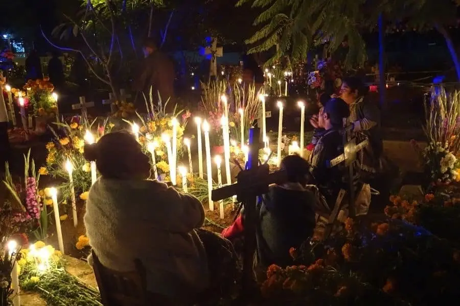 Festivals of world - Day of Dead Mexico Faraway Notes