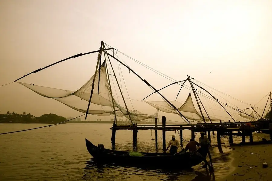 kerala chinese fishing nets fort kochi