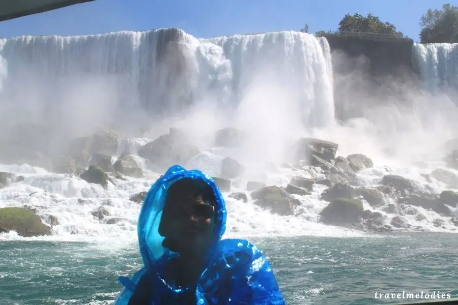 Niagara falls maid of the mist