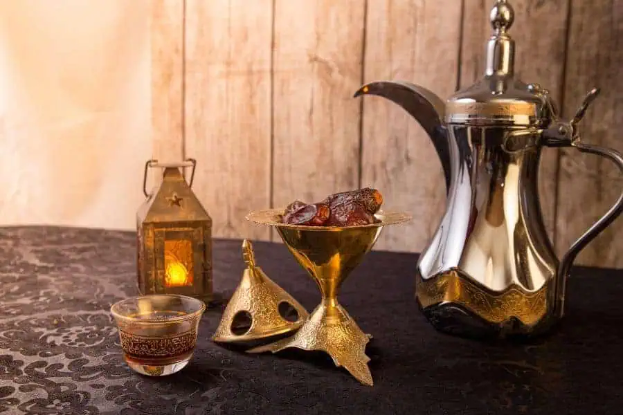 al qahwa al arabia arabic coffee culture middle east rituals traditions