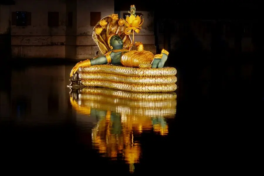 ananthasayanam idol sree padmanabhaswamy temple kerala