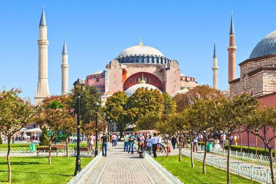 ayasofya hagia sophia istanbul two days itinerary