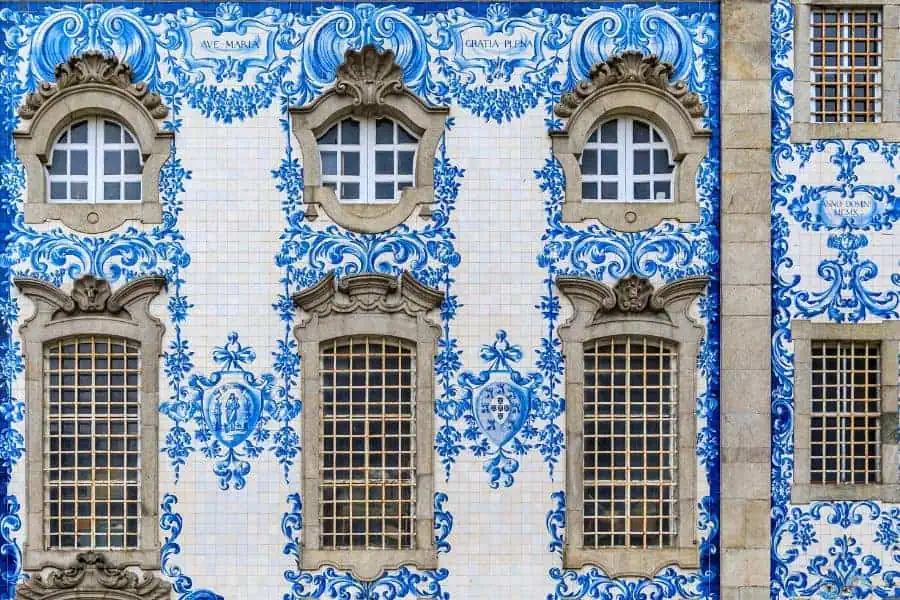 azulejos igreja do carmo porto portugal culture tradition