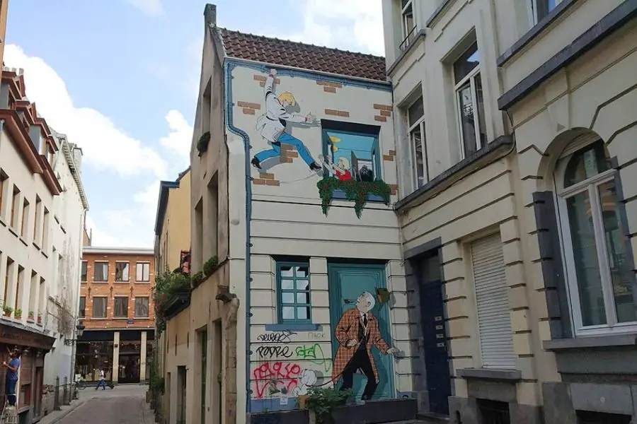 comic strip route brussels belgium