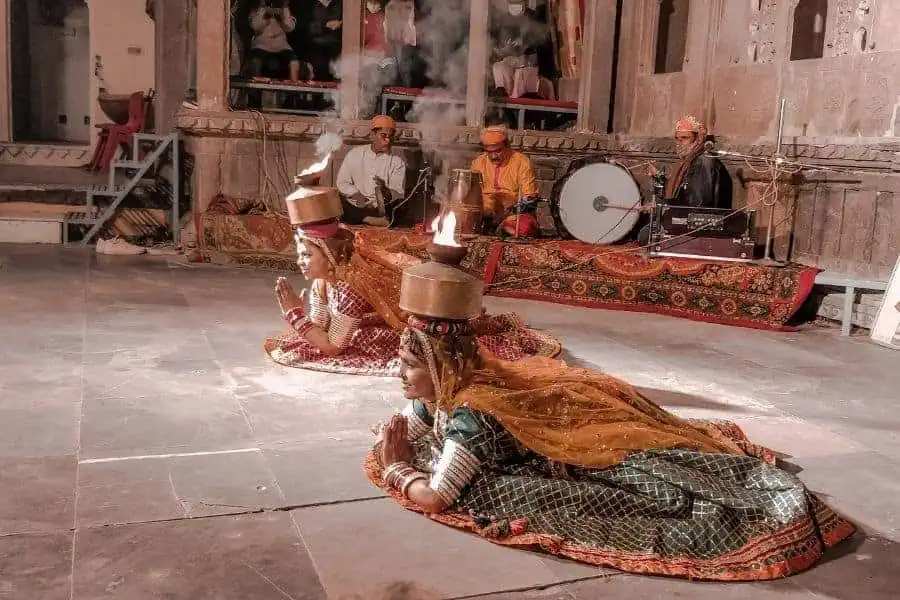 dharohar folk dance show bagore ki haveli udaipur