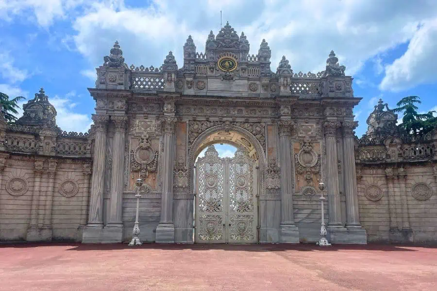 dolmabahce palace besiktas