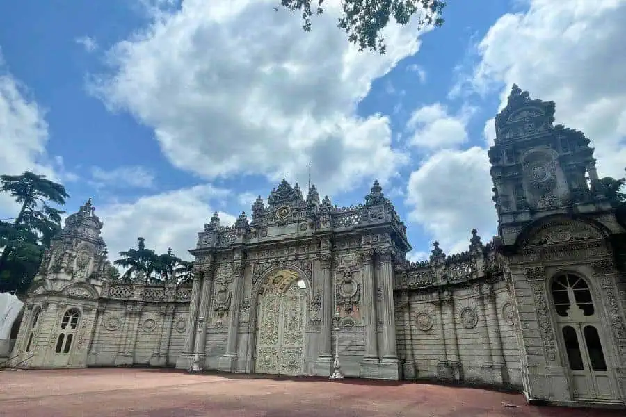 dolmabahce palace besiktas istanbul turkey itinerary 21 days