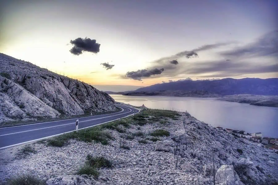 driving croatian islands 