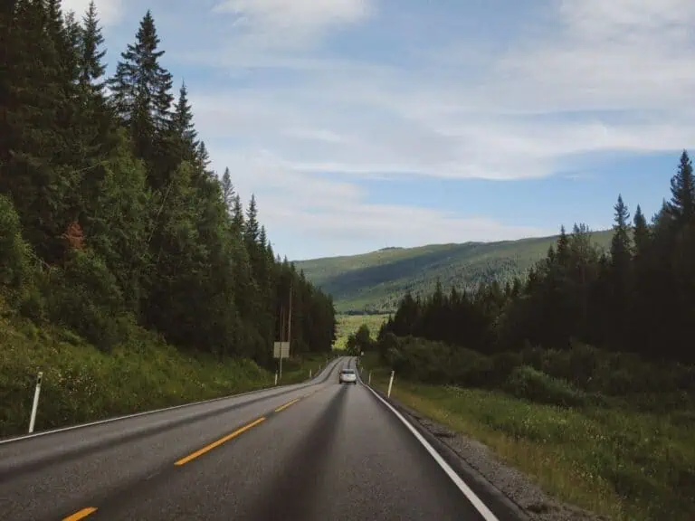 Driving the roads of Norway in a rental car renting a car in europe
