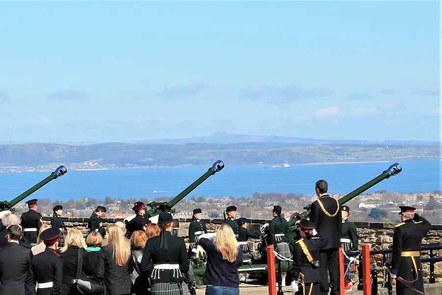 Gun salute at Edinburgh Castle
