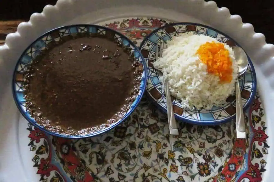 fesenjoon fesenjan iran