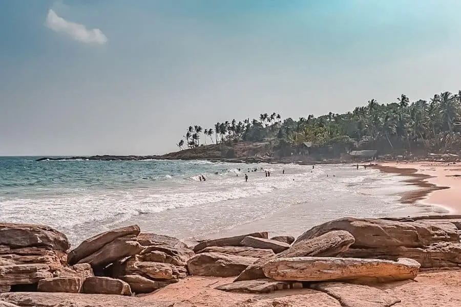 goyambokka sri lanka beaches