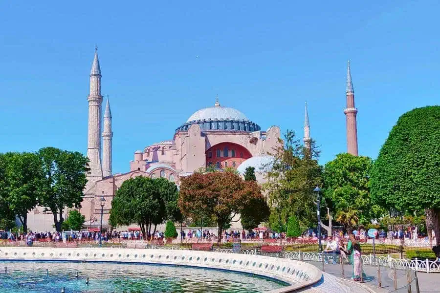 hagia sophia ayasofya sultanahmet istanbul 3 weeks in turkey itinerary