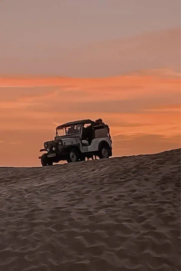 jeep safari thar desert jaisalmer khuri sand dunes