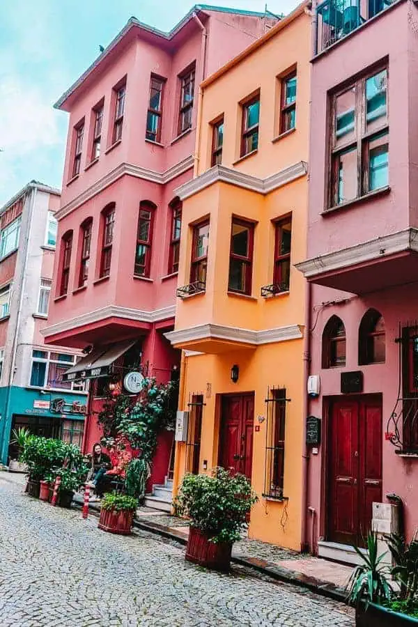 kuzgunchuk evleri houses colorful uskudar istanbul asian side turkey itinerary 7 day