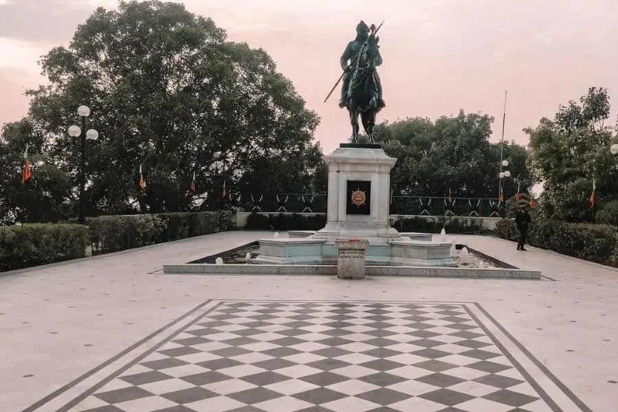 maharana pratap memorial moti magri udaipur rajasthan