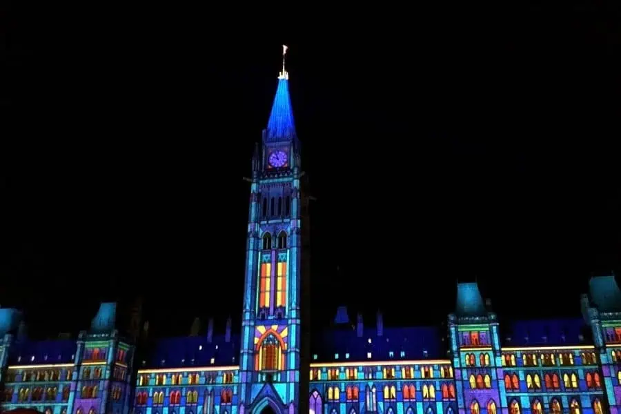 northern lights sound and light show ottawa canada