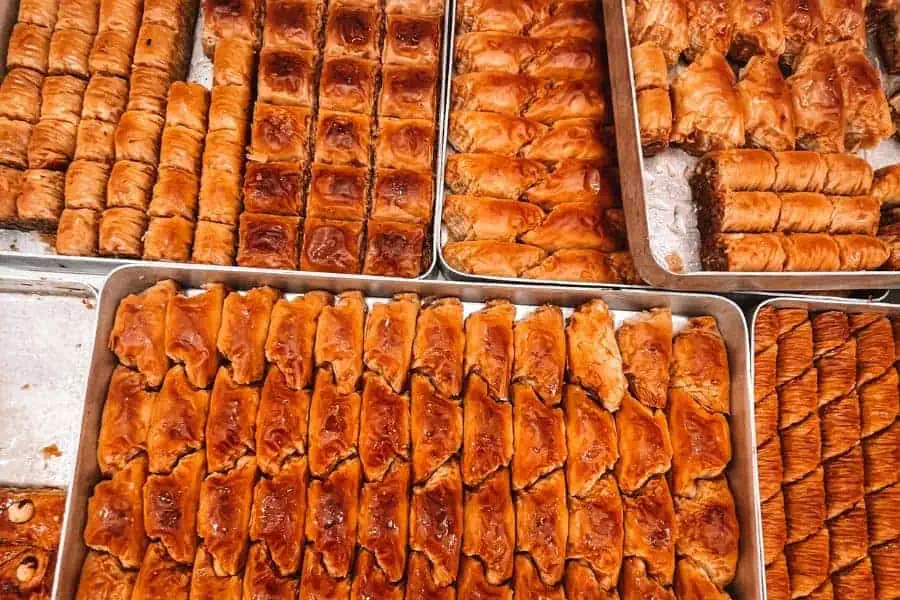baku pakhlava baklava azerbaijan