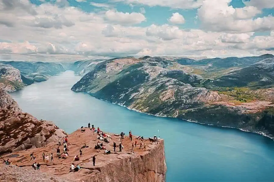 Preikestolen pulpit rock hike