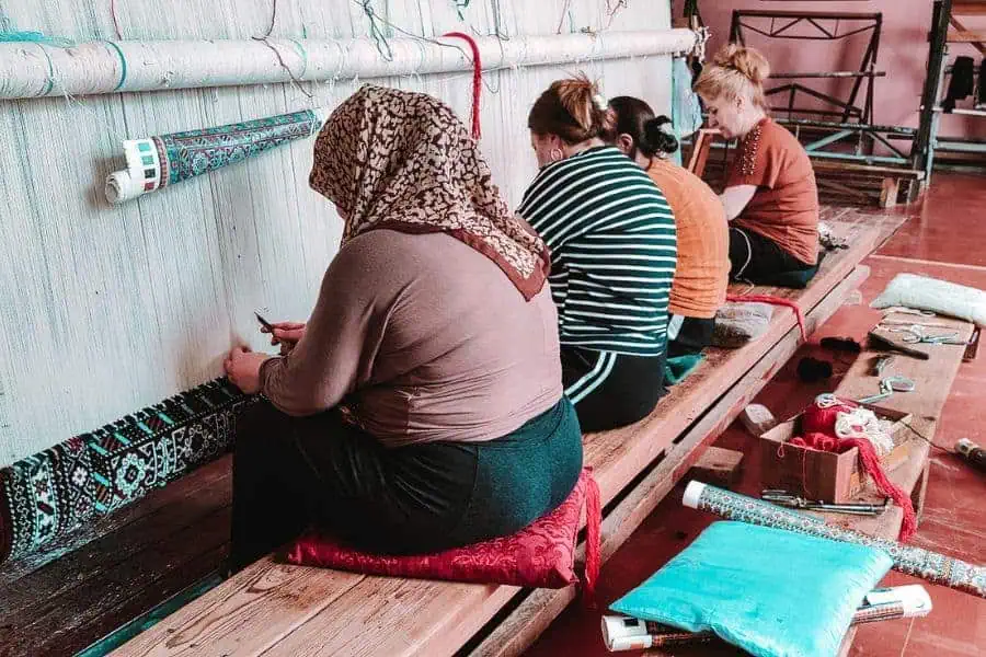 traditional carpet weaving factory qadim quba guba 7 days in azerbaijan itinerary