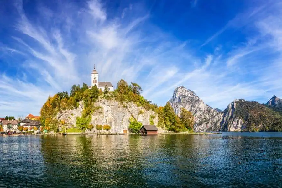 traunsee beautiful lakes austria places
