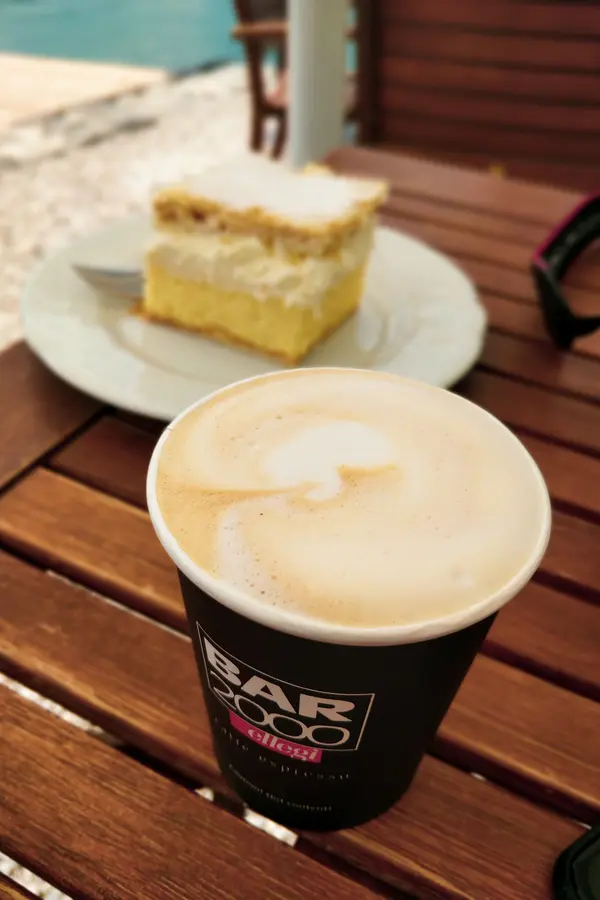 coffee with traditional bled cream cake