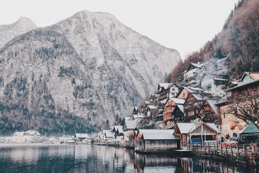 hallstatt in winter