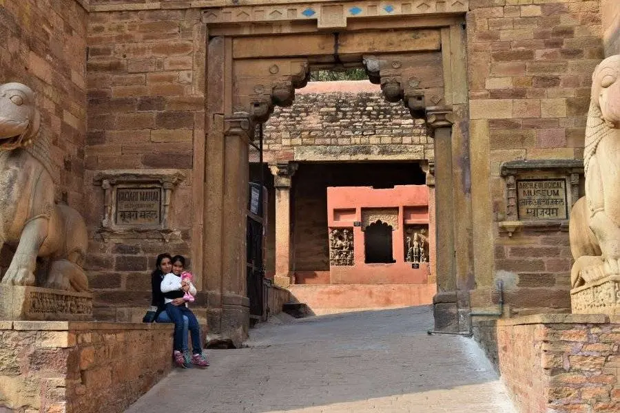 travel the world with kids gujari mahal Gwalior