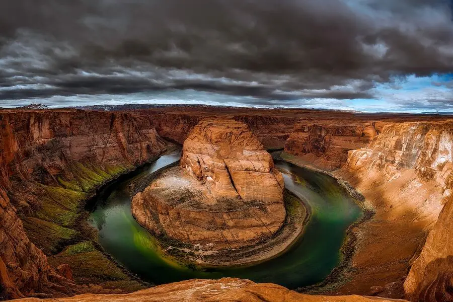 Horseshoe bend lake powell arizona southwest usa road trip