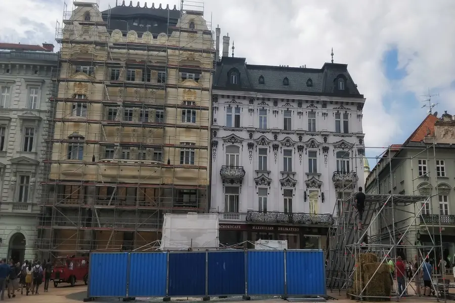 Roland Fountains and Napoleans Soldier Statue covered due to maintenance work in Bratislava old town