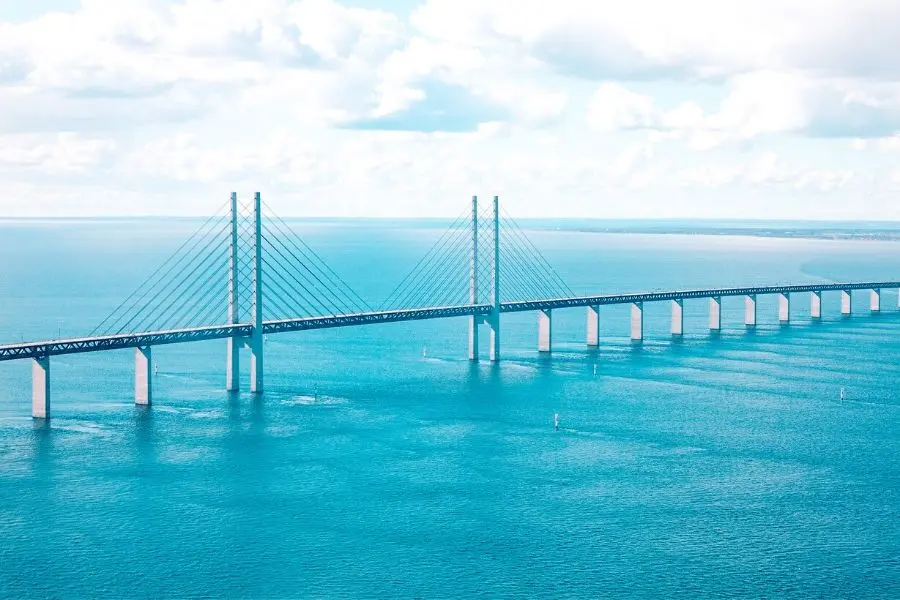 oresund bridge day trip from copenhagen to malmo
