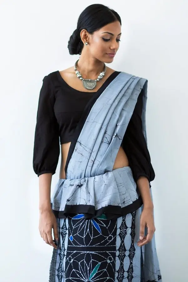 osariya national attire of sri lankan women