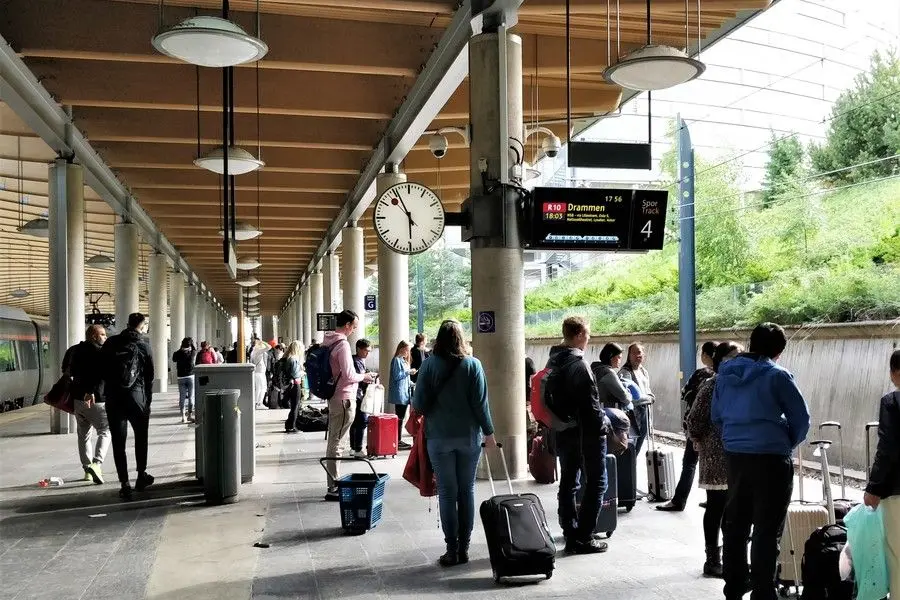Oslo lufthavn stasjon  Oslo airport station