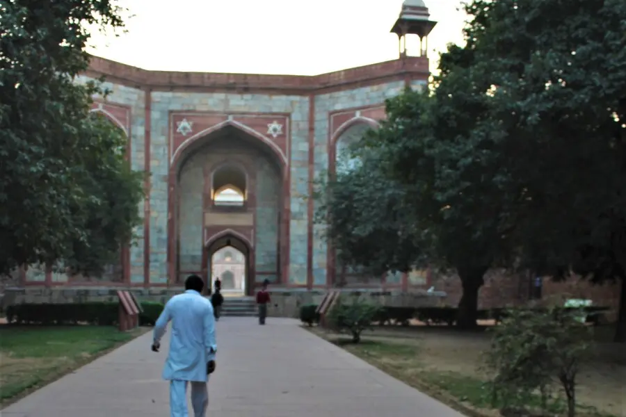 the western gate humayun's tomb delhi
