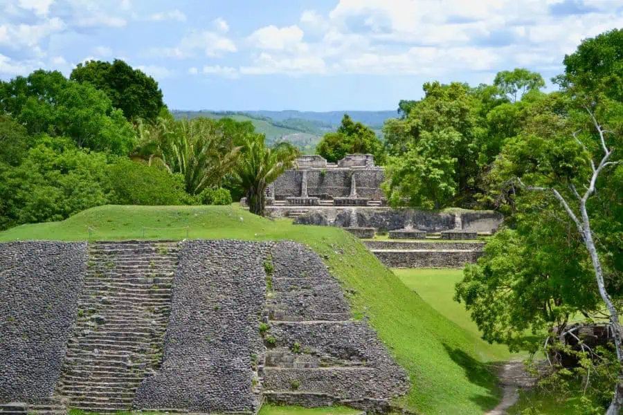 xunantunich mayan ruins belize